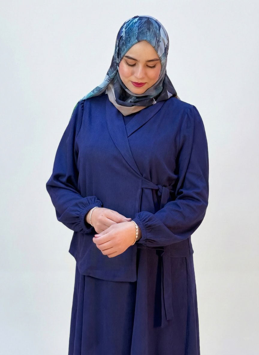 فستان مرجانة أزرق داكن