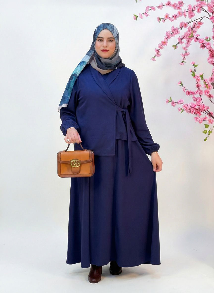 فستان مرجانة أزرق داكن