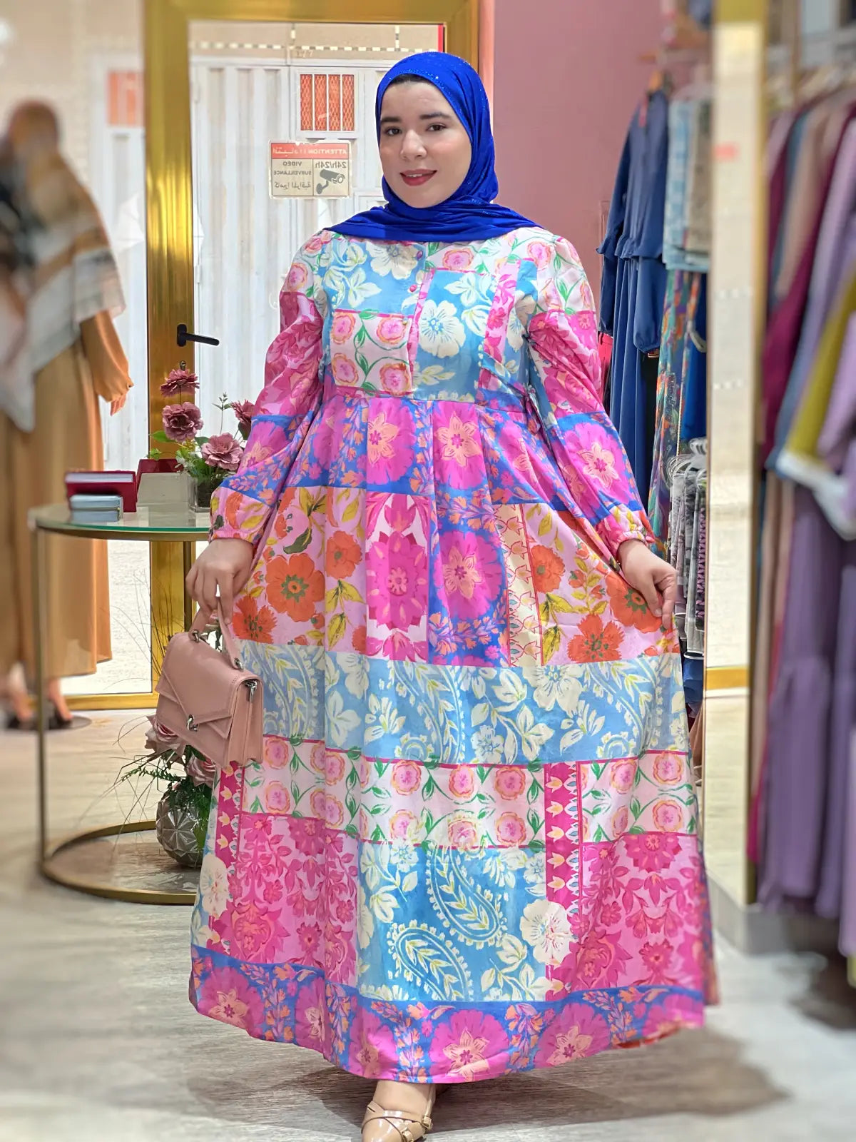 Robe SAMIA
